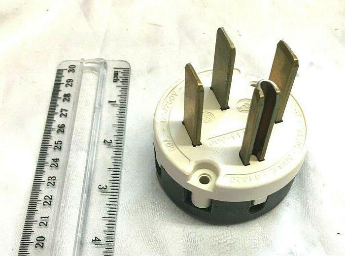 Hubbell Wiring Device Straight 9451C Angle 9452C Nema 14-50P 50A 125/250V 3P 4W