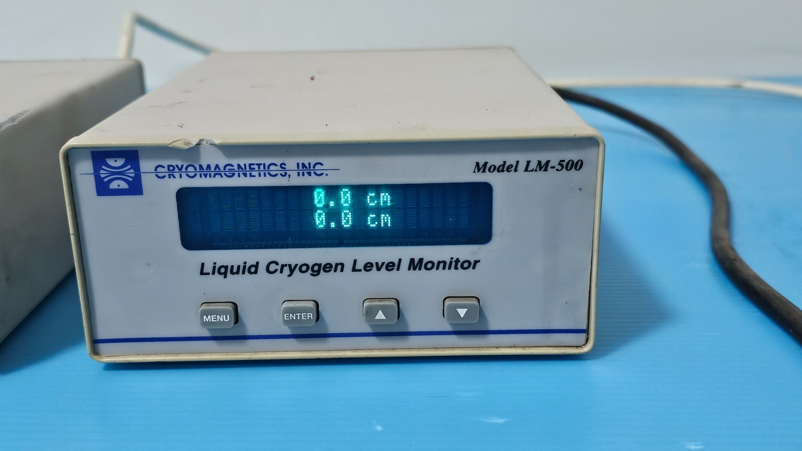 Cryomagnetics LM-500 Liquid Cryogen Level Monitor GM-700 HALL EFFECT GAUSSMETER