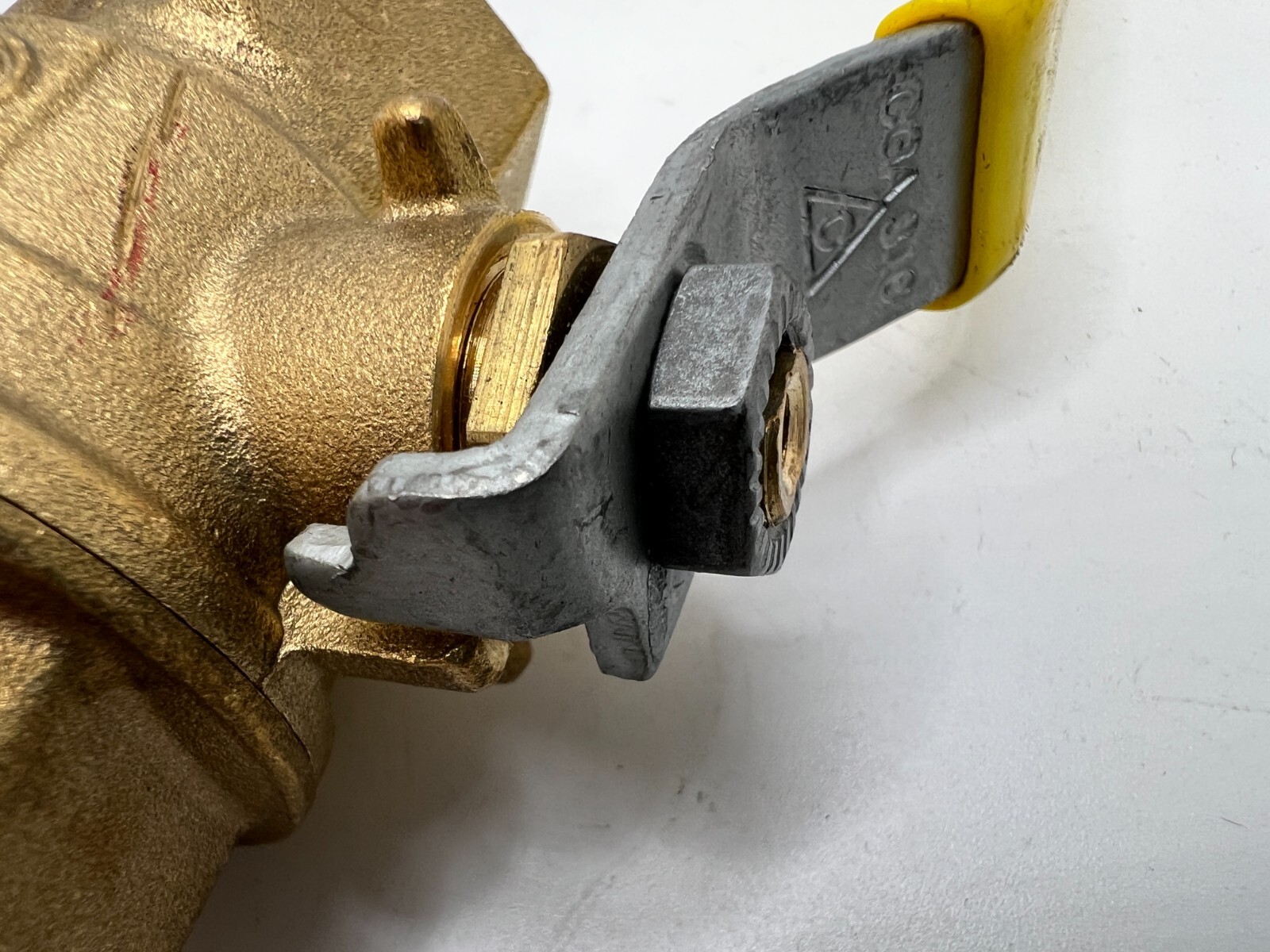 Jomar 3/4″ TWO PIECE BRASS, GAS SHUT OFF BALL VALVE T-100NE