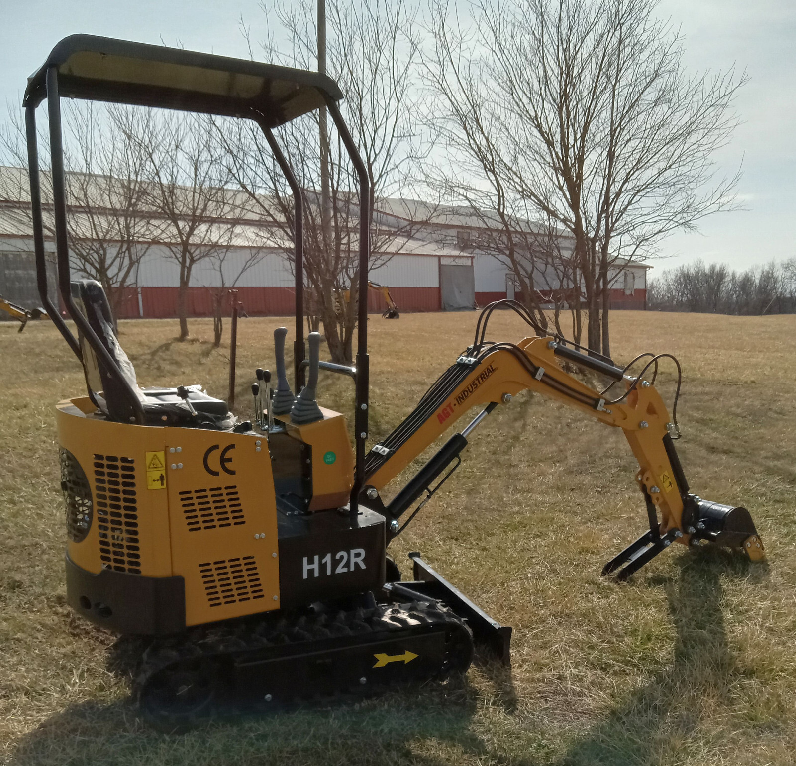 1 NEW 2024 AGT H12R MINI EXCAVATOR MECHANICAL THUMB 14” BUCKET NNB *MAKE OFFER*