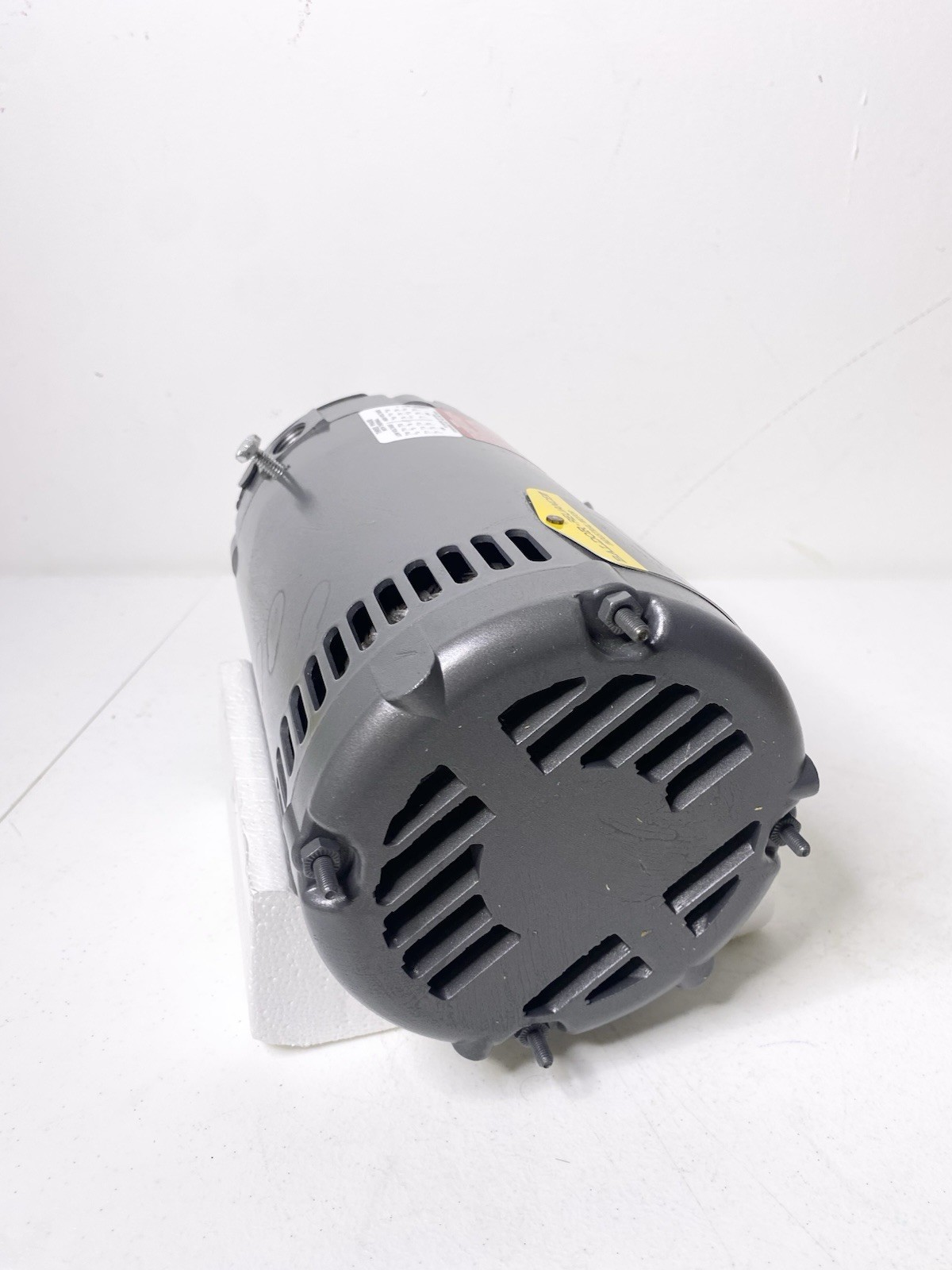 Baldor Electric CFM3046A 3/4 HP Motor 1140 RPM 3PH 48YZ