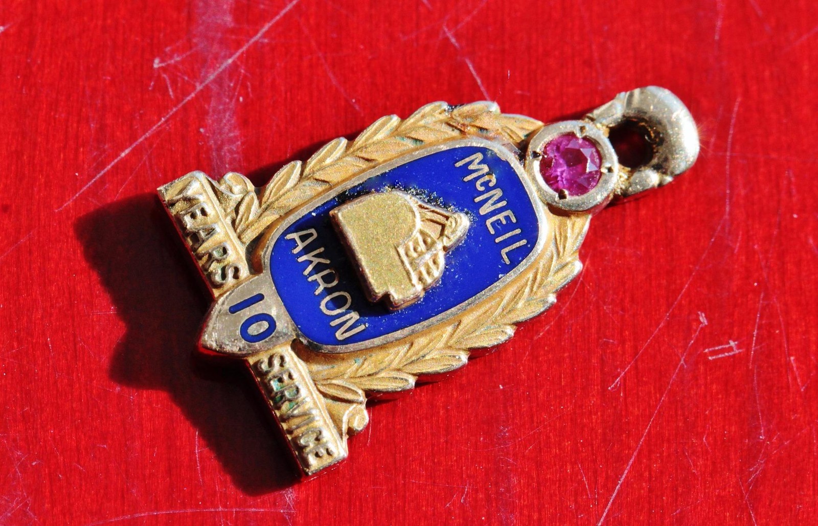 10k yellow gold service pendant McNeil NRM Inc 0.11ct ruby vintage 2.5gr scr2354