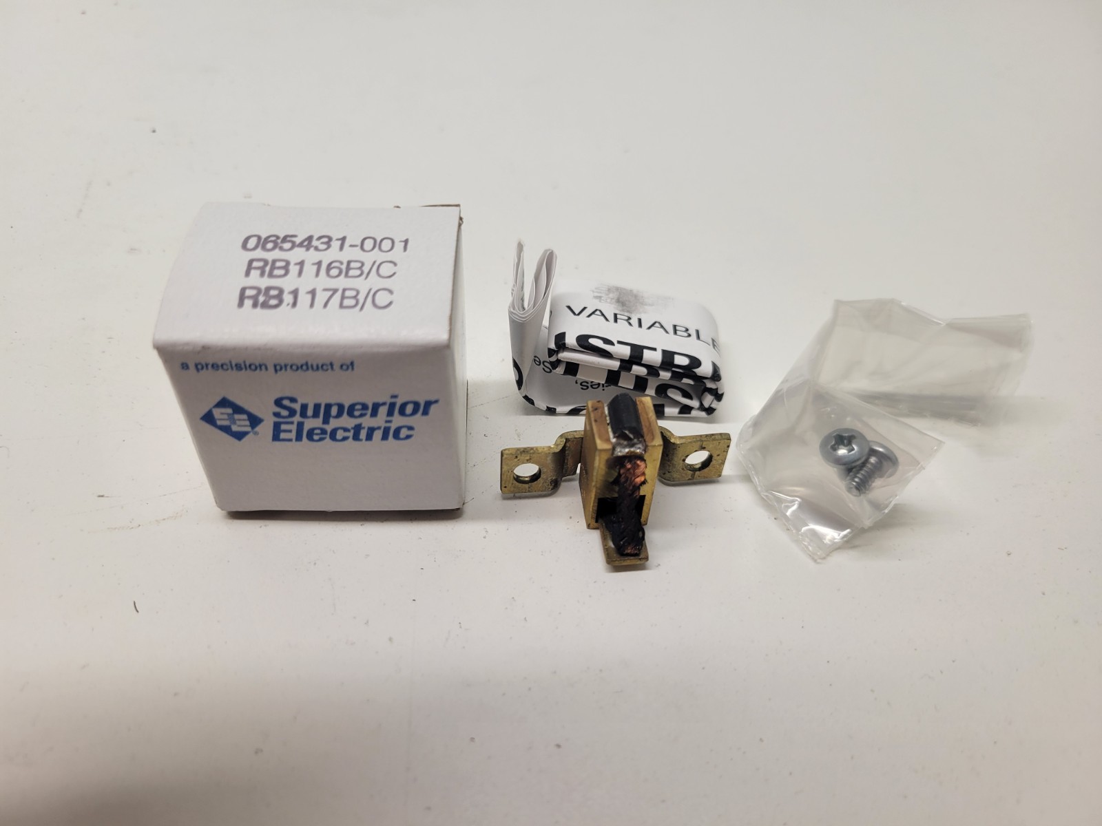 NEW OLD STOCK! IFM DIFFUSE REFLECTION SENSOR OJ5048