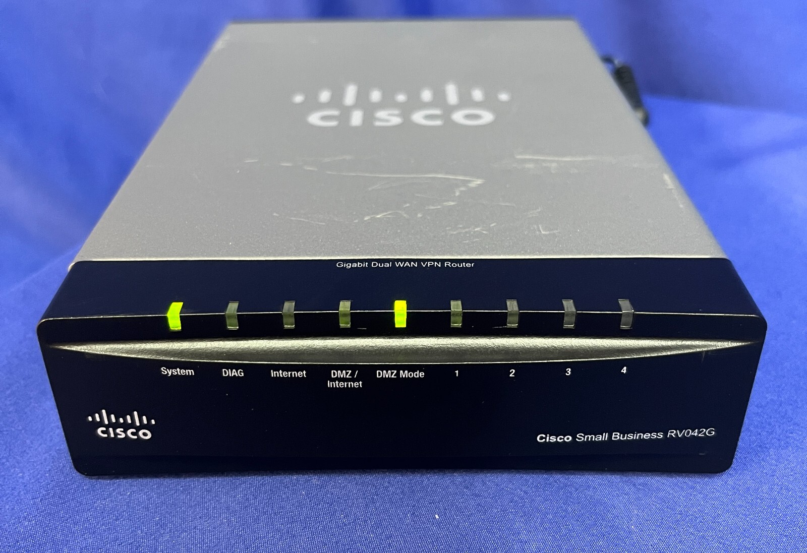 Cisco RVO42G, Gigabit Dual Wan VPN Router w/Power Supply – PreOwned