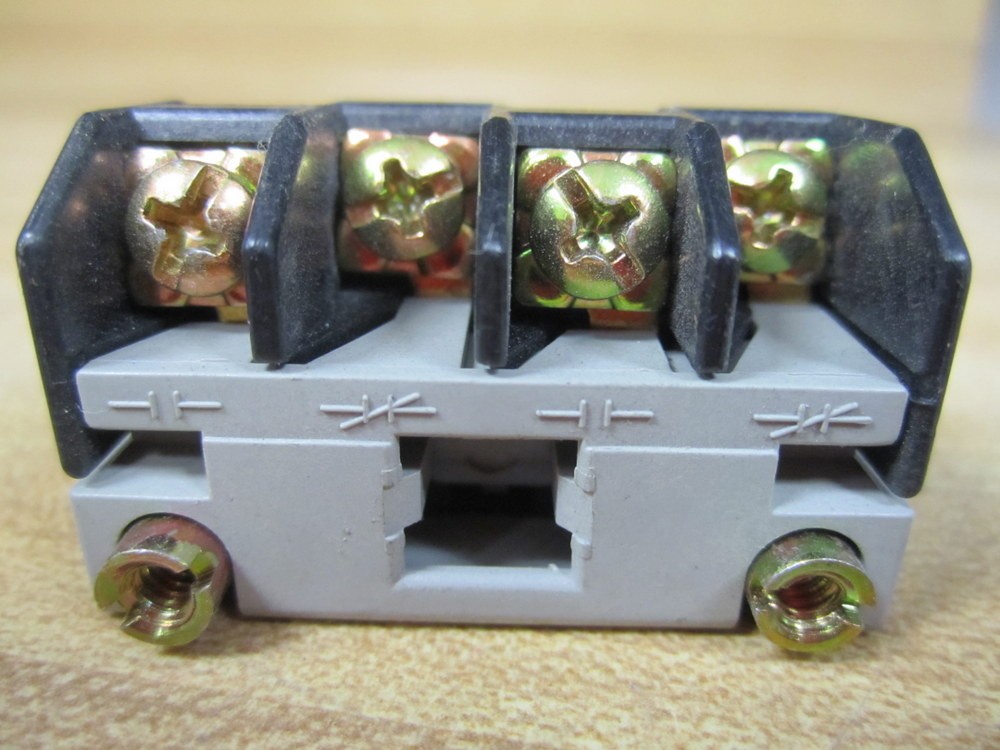 Furnas 52BJK Two Pole Contact Block N.O. N.C.