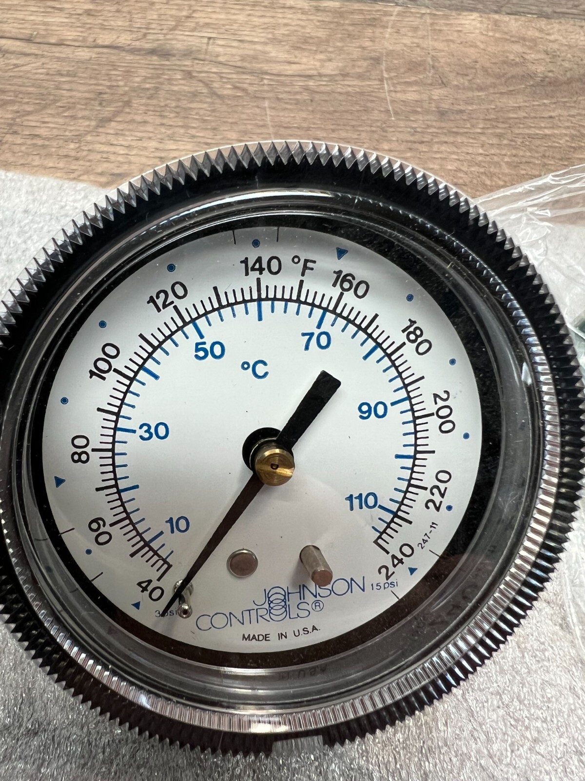 T-5502-1005 Johnson Controls Temperature Indicator, 2.5″ 40 to 240F