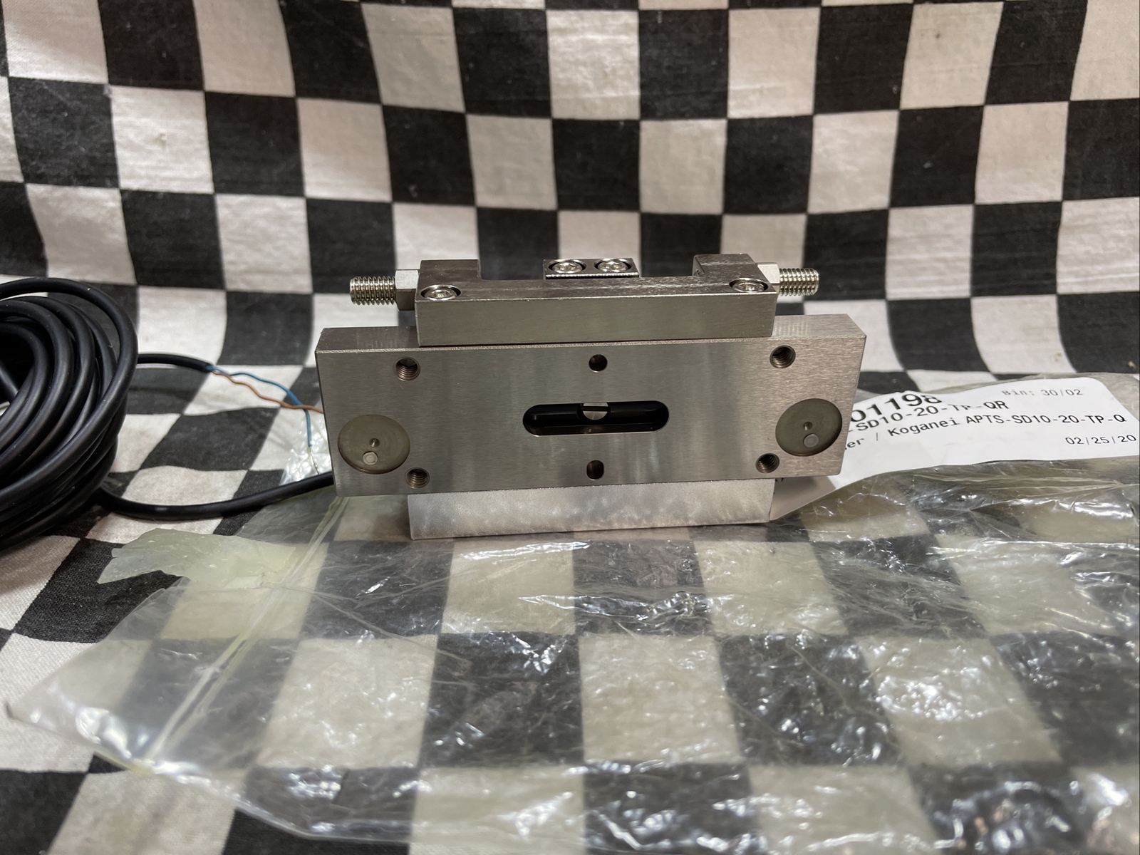 Koganei Slide Cylinder, APTS-SD10-20-TP-QR, APTSSD1020TPQR, SHIPSAMEDAY#131E25