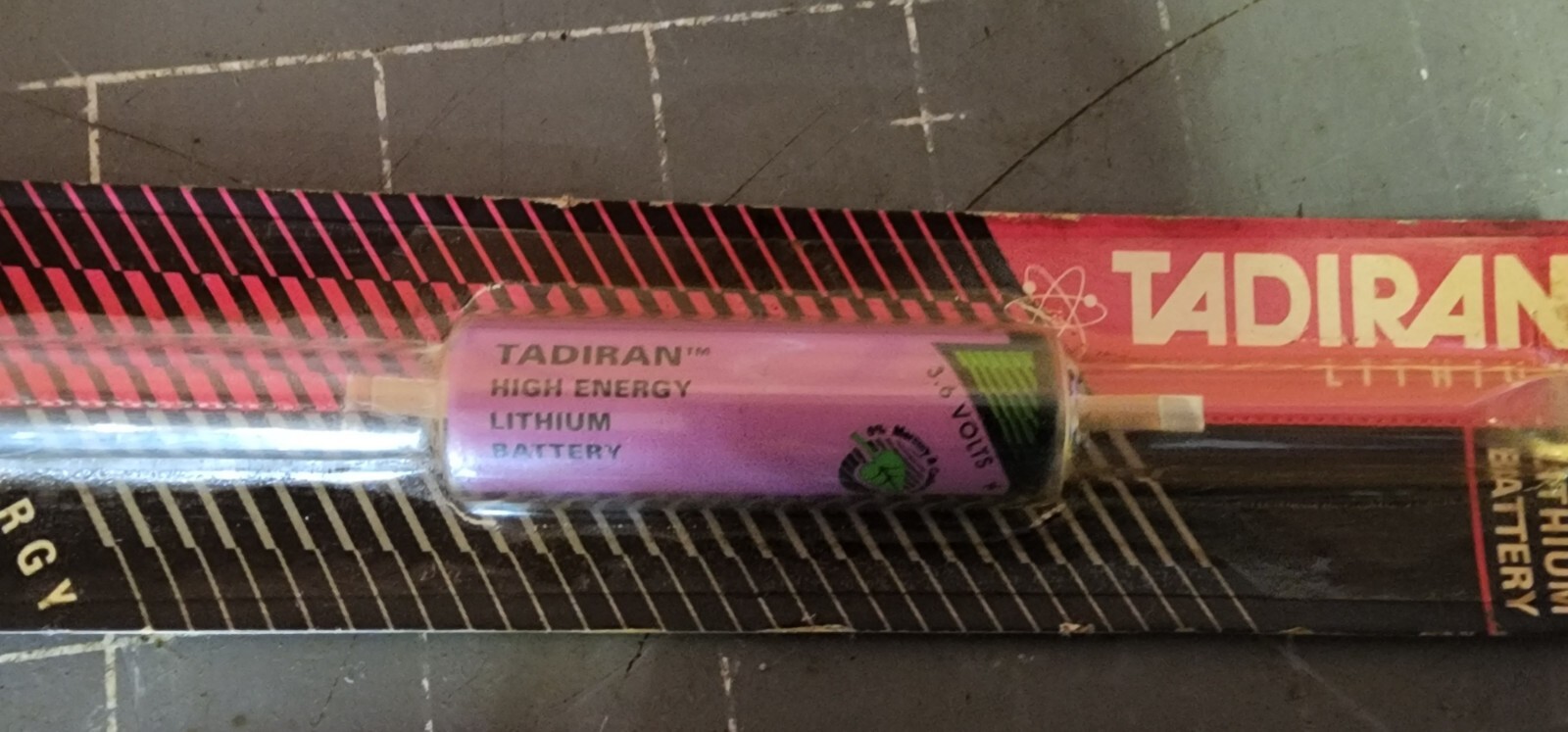 Tadiran High Energy Lithium Battery Size AA, TL-5104 3.6v