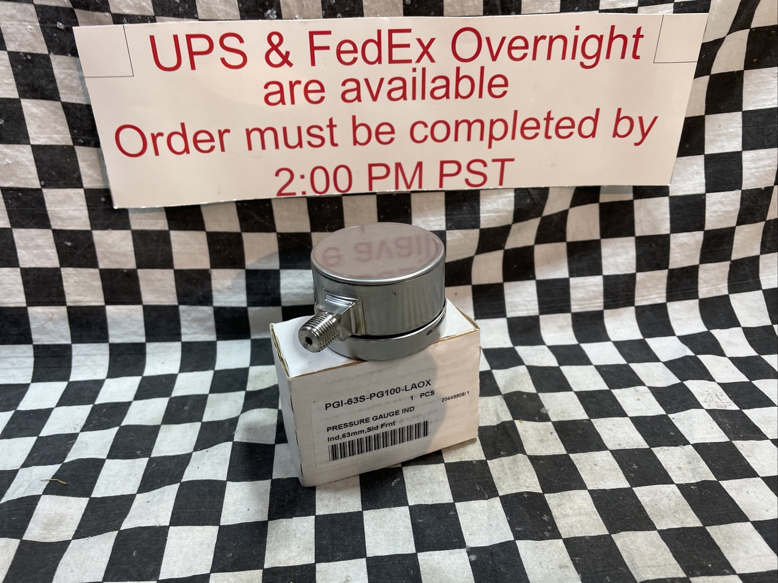SWAGELOK PGI-63S-PG100-LAOX, Pressure Gauge 1/4″ npt, 100 PSI, SHIPSAMEDAY#131V3