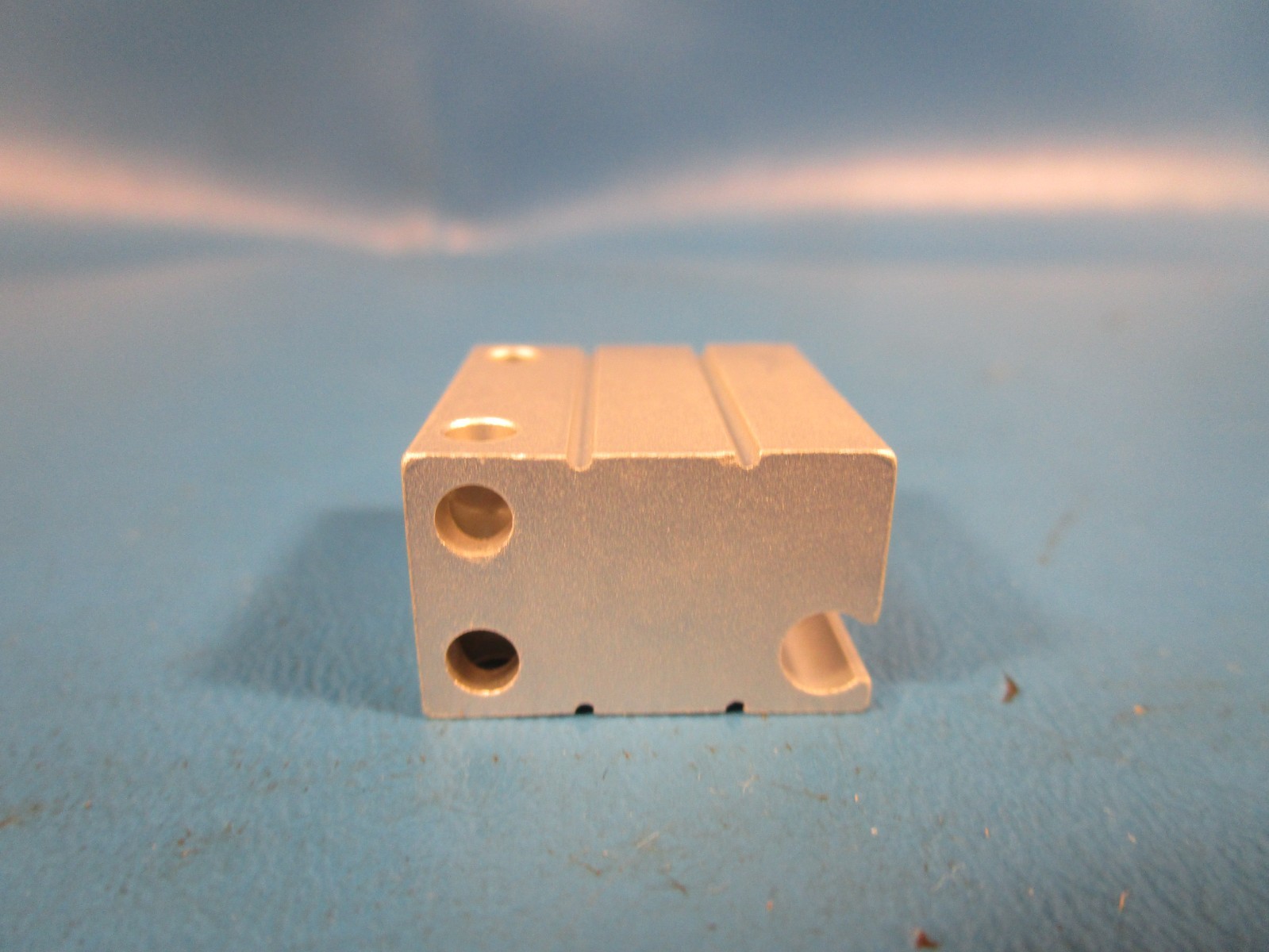 SMC CDUJB8-4D, Mini Free Mount Cylinder, 8mm Bore, 4mm Stroke, Auto Switch