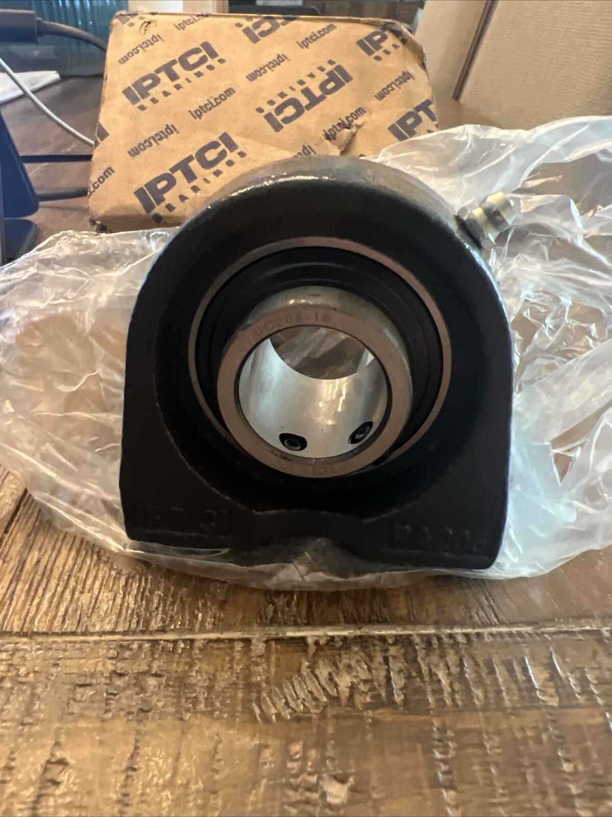 MNEW IPTCI PA205 PILLOW BLOCK BEARING NIB FAST SHIPPING