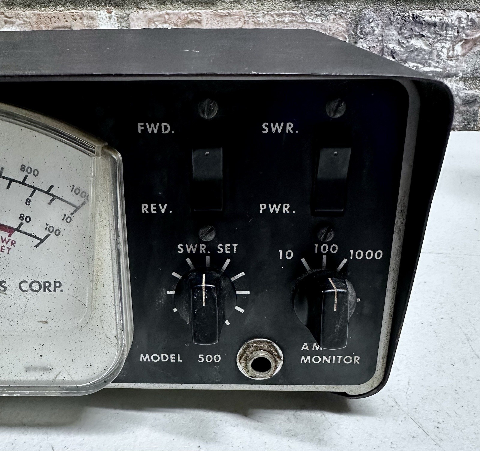 PALOMAR INSTRUMENTS MODEL 500 MONITOR UNTESTED SOLD FOR PARTS OR REPAIR ONLY