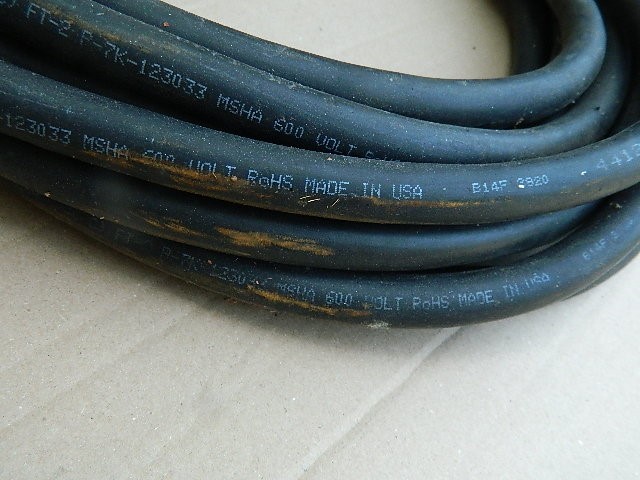 Carol 3/C 12 AWG ( 3.31 mm2) 90C (UL) water resistant CABLE 33 feet NEW