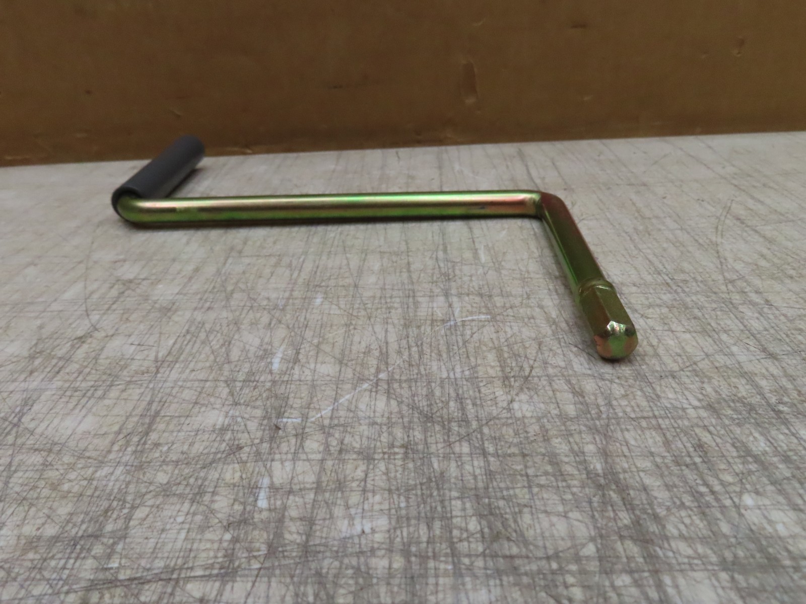HAPPIJAC TRUCK CAMPER RV MANUAL CRANK HANDLE FOR ELECTRIC LOADING LIFT JACK