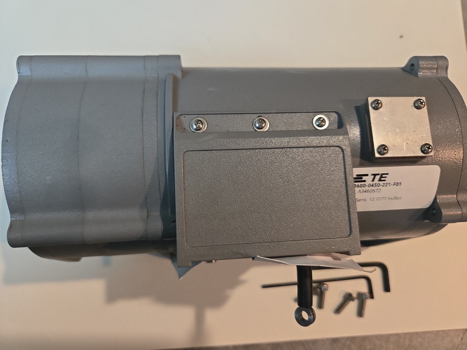 PT9600-0450-221-F01 TE. New. Open Box. TE Connectivity 9600 Series