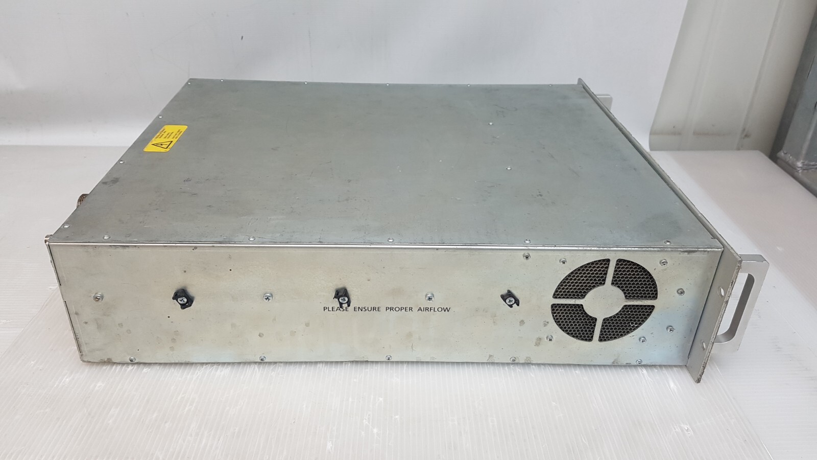 AE ADVANCED ENERGY CESAR RF POWER GENERATOR 1330, 3000W, 13.56MHZ, 61300122
