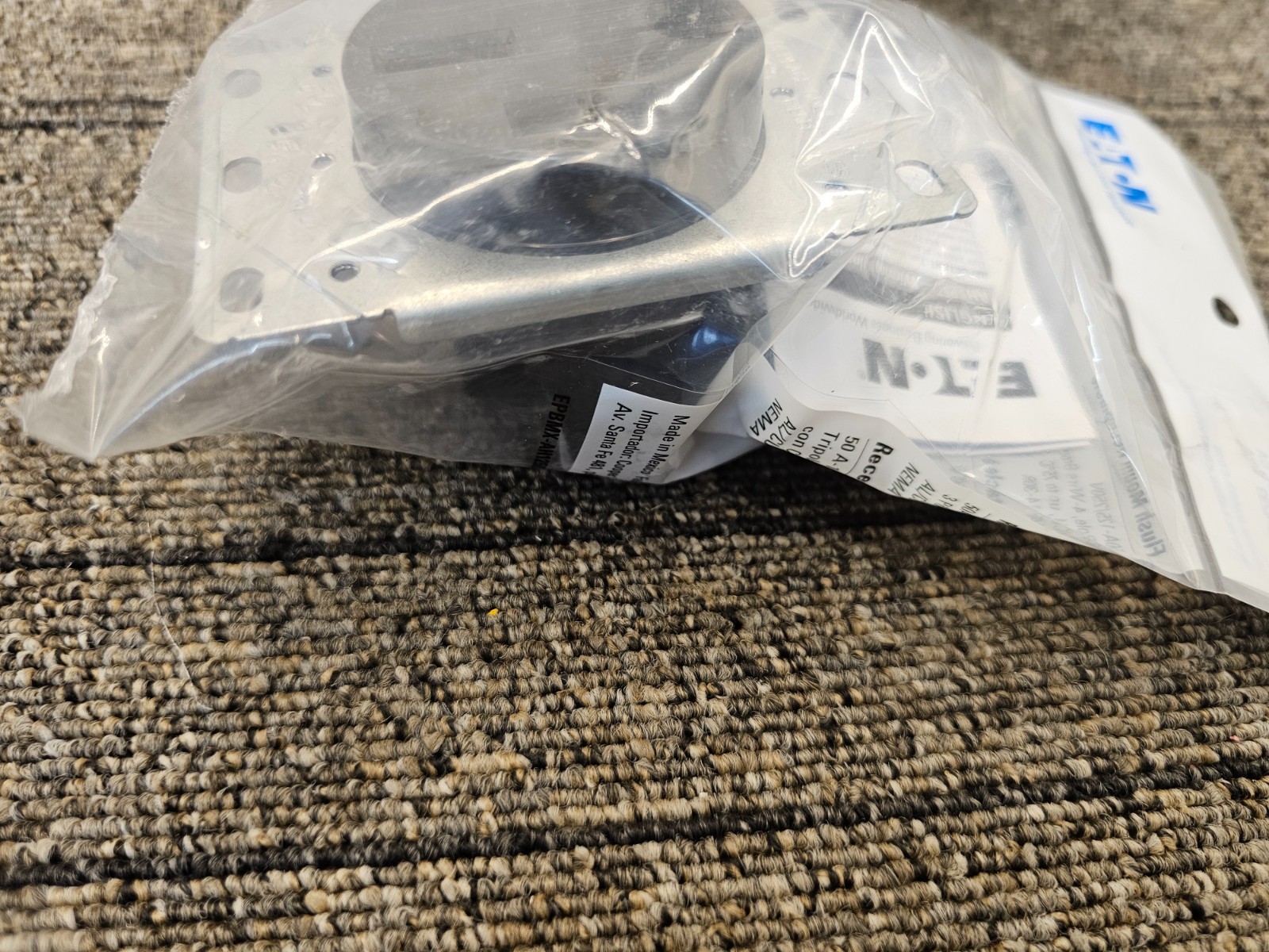 (QTY 2) Eaton AH1258BK-F Flush Mount Receptacle 50A-125/250V 3-Pole 4-Wire