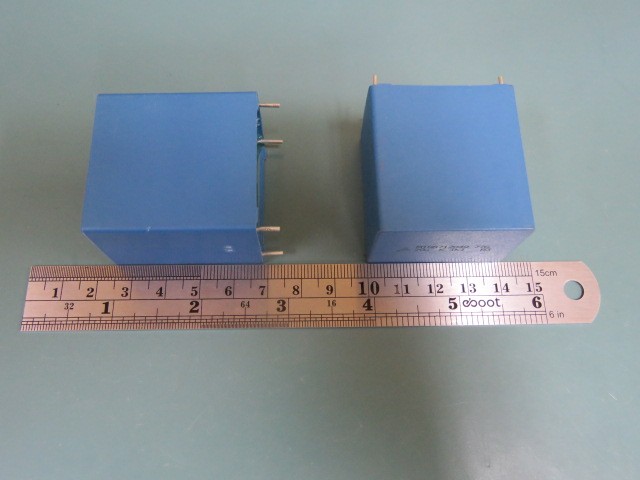 EPCOS B32776G206K Qty of 3 per Lot 20µF Film Capacitor 1100V (1.1kV) Polypropyl