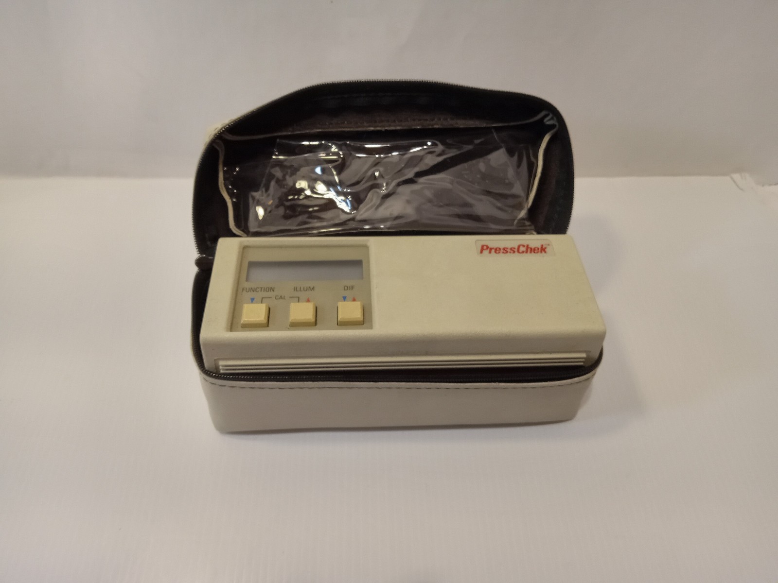 USED SUNCHEMICALS PRESSCHECK 938 SPECTROPHOTOMETER W/O CHARGER *MAKE OFFER*