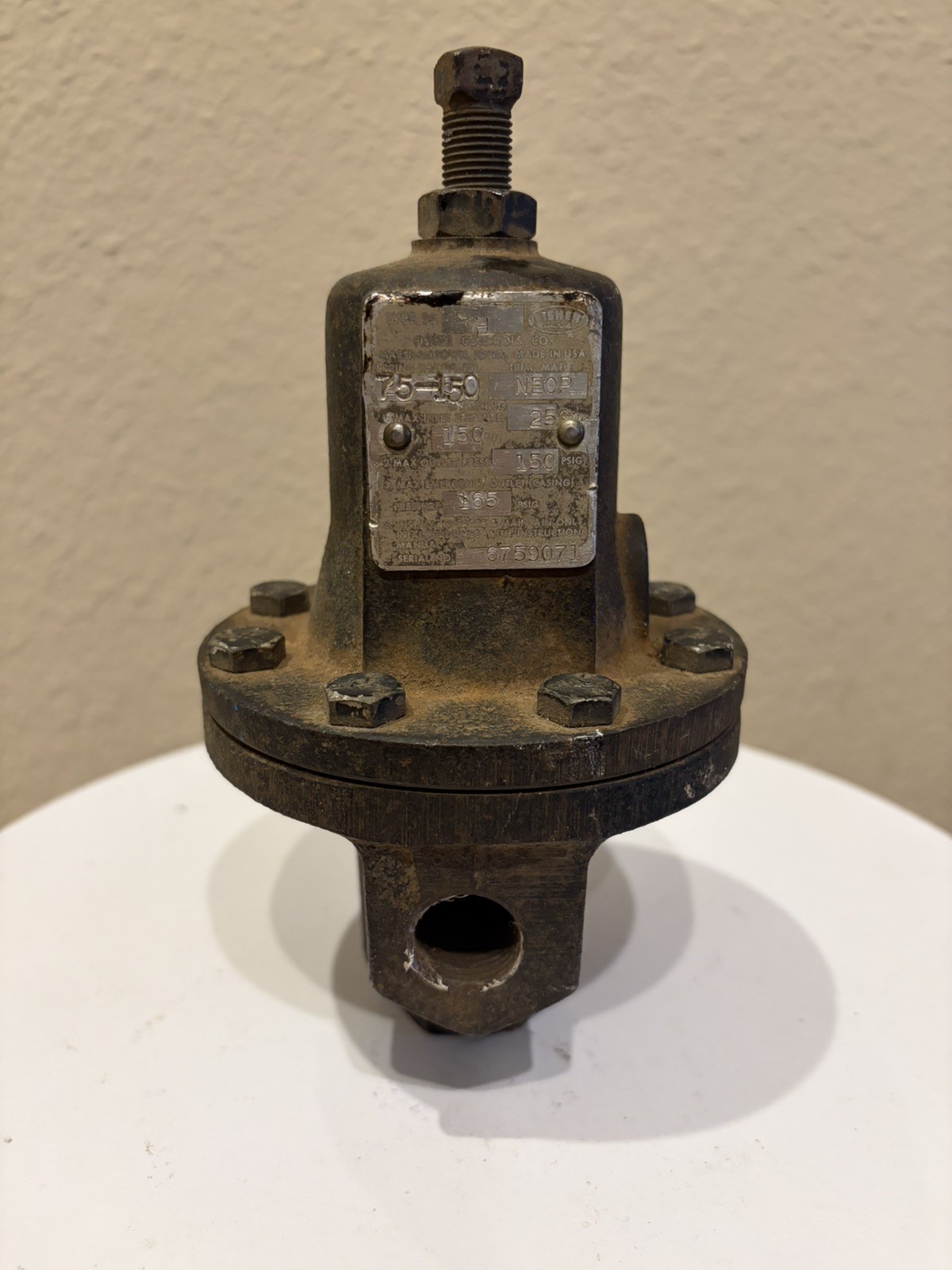 Fisher Controls Relief Valve Type 95H Spring Range 75-150 Serial No. 6759071