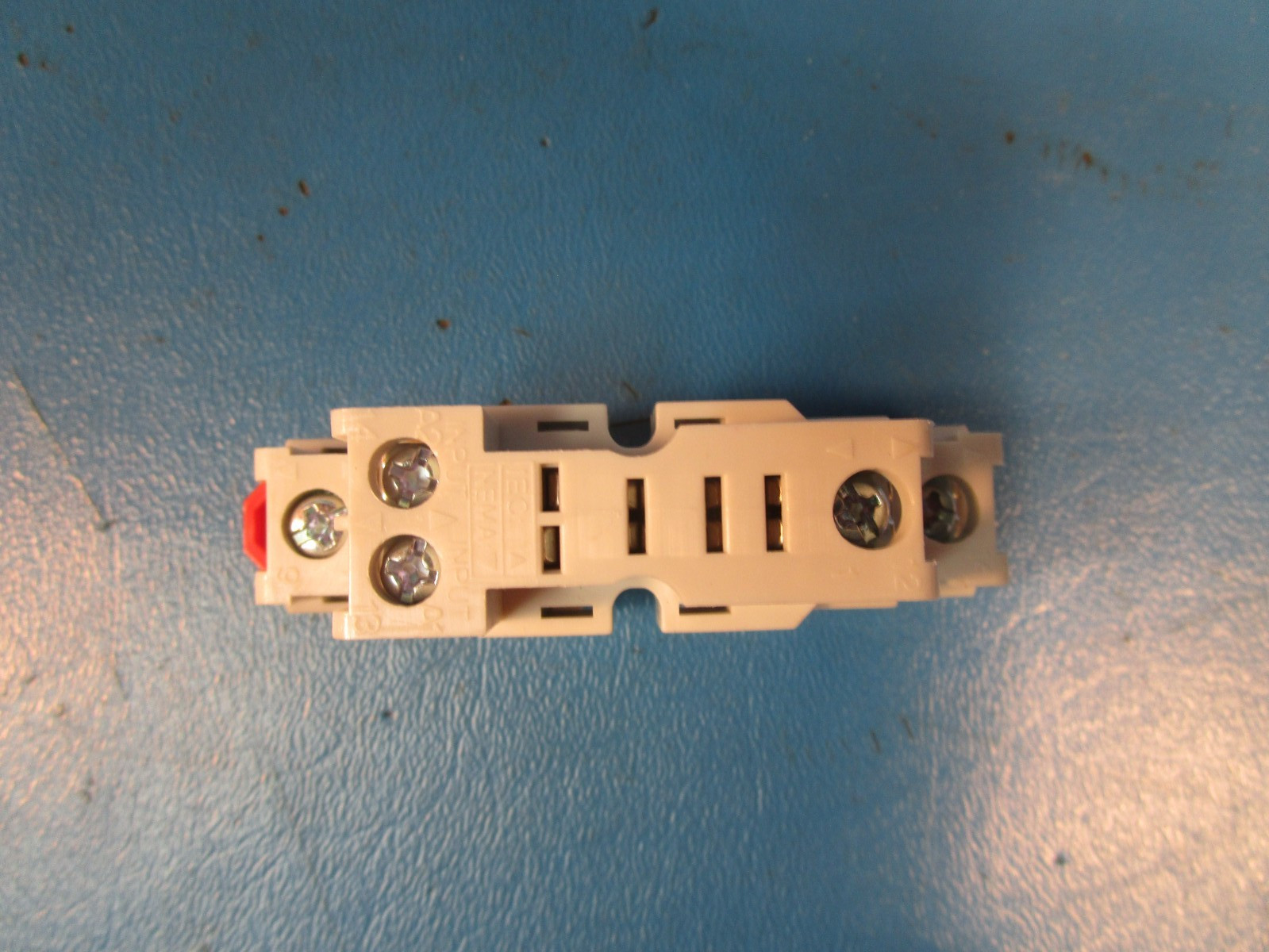 Automation Direct 781-1C-SKT, Relay socket, 35mm DIN rail or panel mount