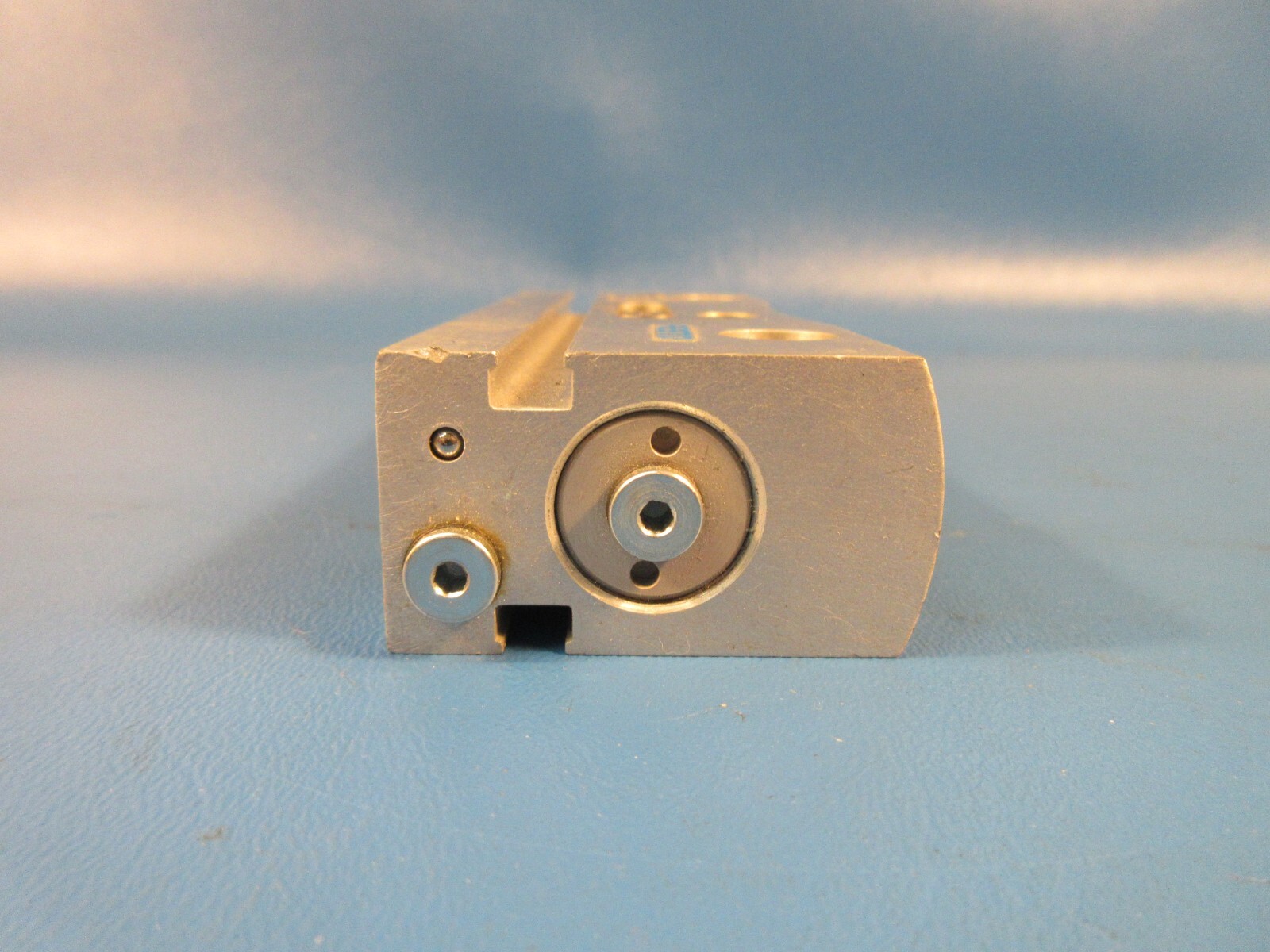 USED Festo DADM-EP-G6-16, 1478121 Intermediate Position Module