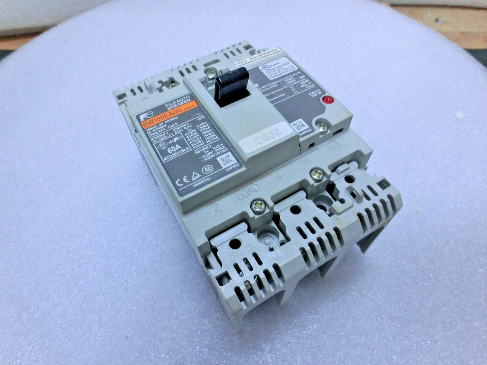 Fuji Electric BW100EAGU-3P060 Earth Leakage Current Breaker,3P,60A,Tokyo_,8988