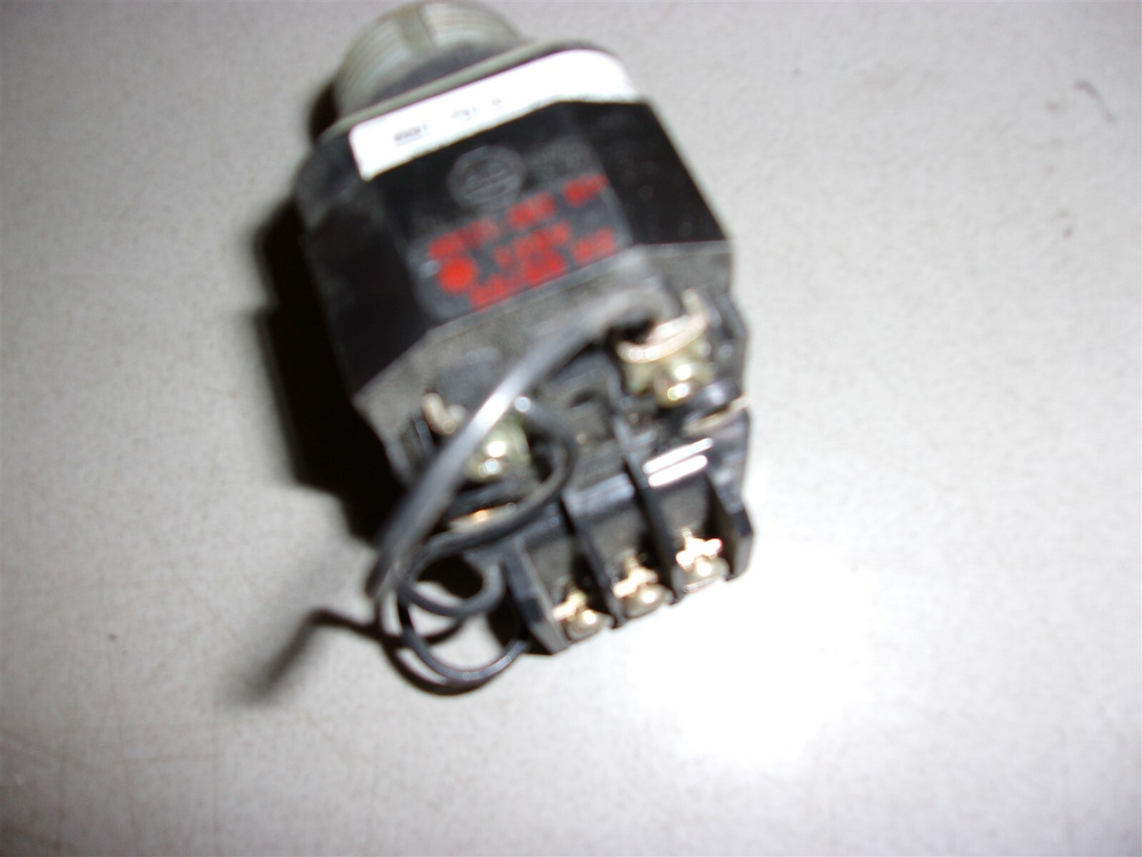 Allen Bradley 800T-PTD16 120V Switch *FREE SHIPPING*