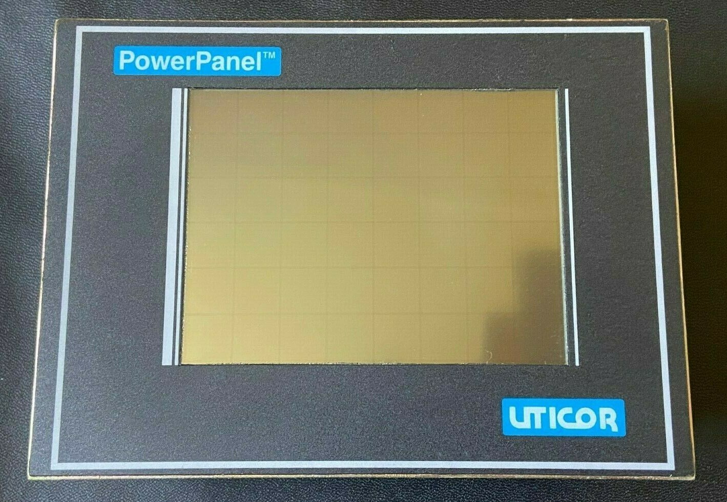 UTICOR 100G-6B1R 5″ MONOCHROME POWERPANEL, 24VDC w/ 256K RAM NEW