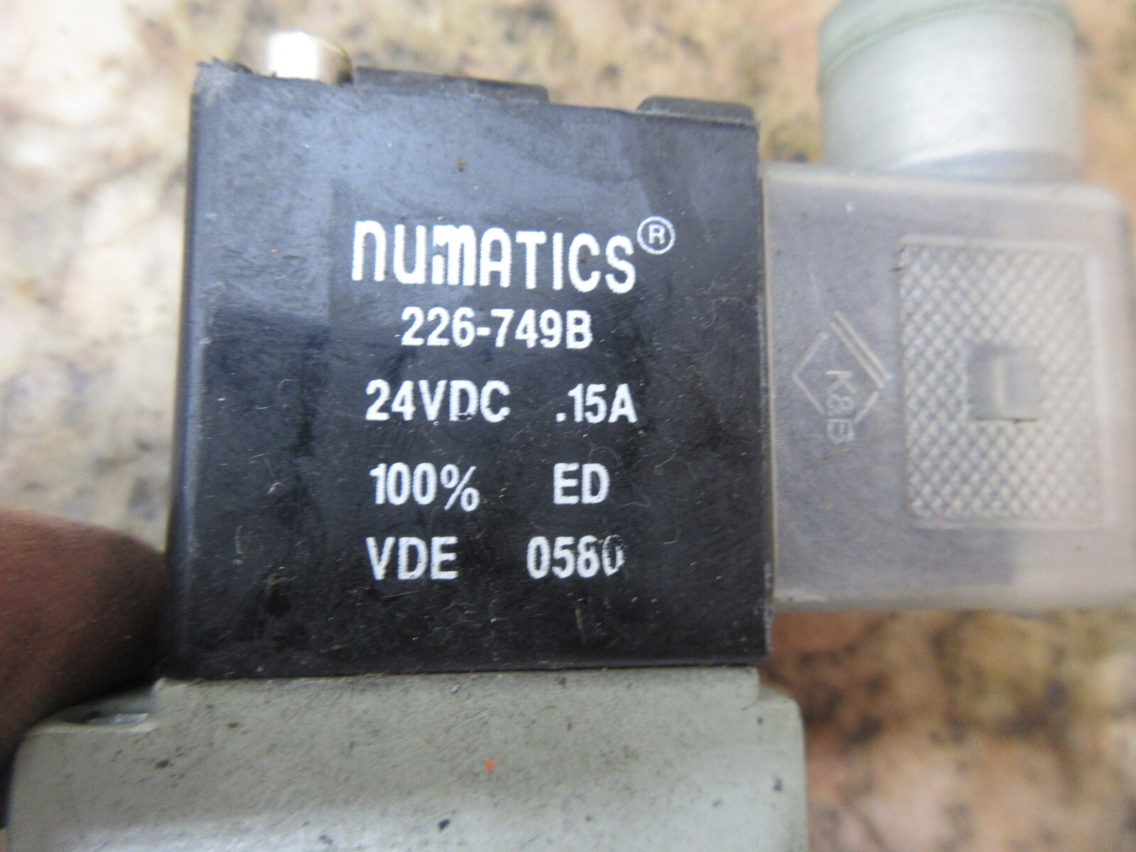 NUMATICS VALVE L12BB452B 12-29-95 226-749B