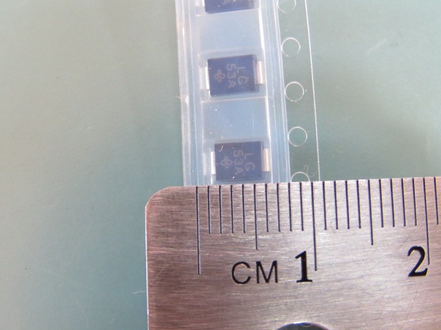 VISHAY SMBJ13CA-E3 Qty of 800 per Lot 21.5V Clamp 27.9A Ipp Tvs Diode Surface