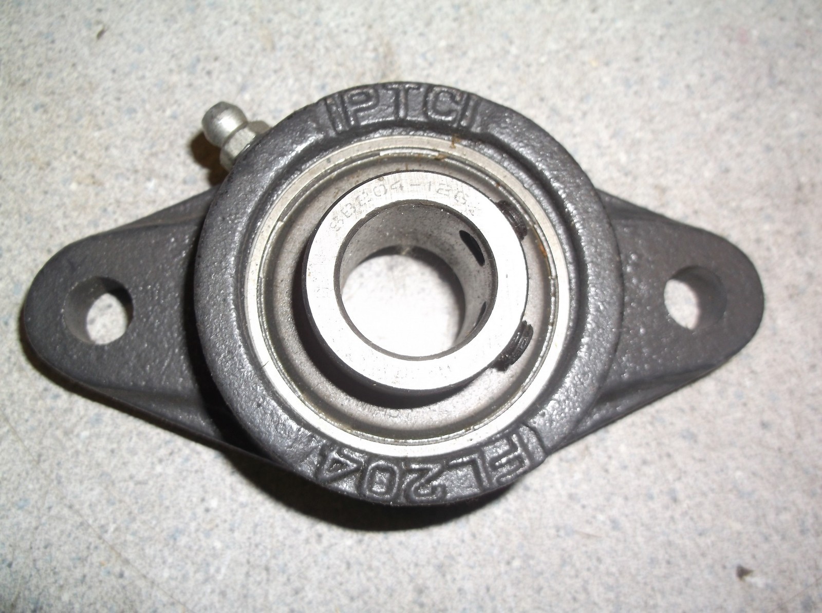 NEW IPTCI SB204-12G FL204 2-Bolt Flange Bearing *FREE SHIPPING* lot of 4