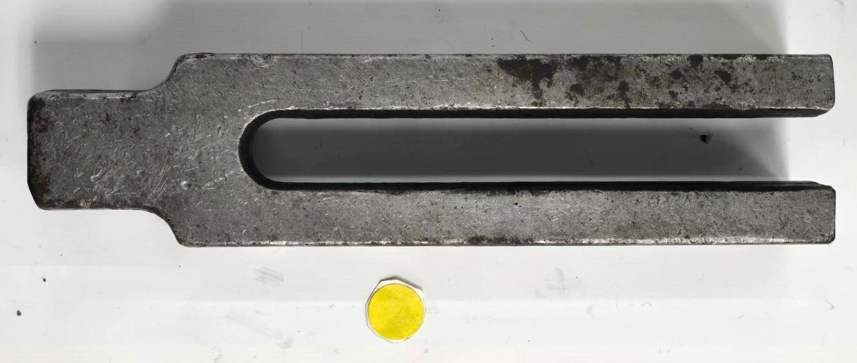 UNBRANDED U-CLAMP; OAL 9-7/8″; W: 2-3/8″; H: 1-5/8″; SLOT DEPTH 7-1/4″
