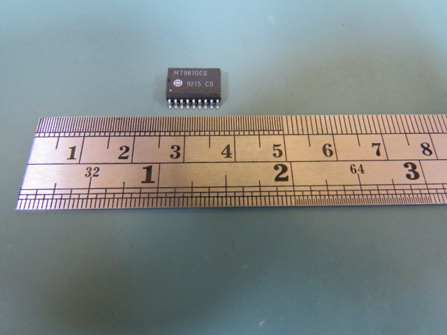 Mitel MT8870CS Qty of 15 per Lot 8870 Integrated DTMF Receiver SOIC Mitel