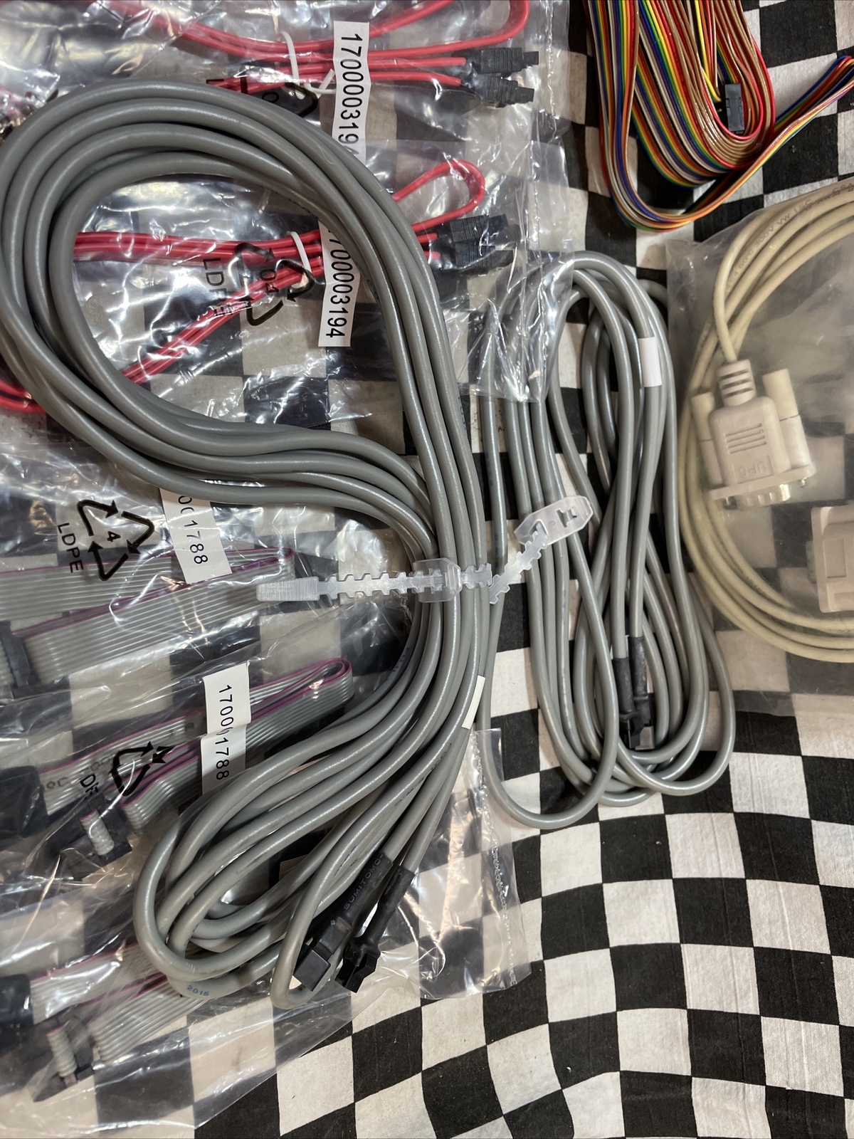 Advantech IOA-01401-T2 & 1700003194 & 1700001788 Ribbon Computer Cables SATA HDD