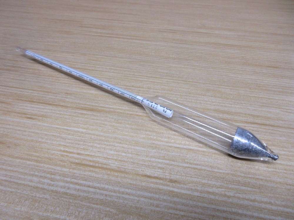 Part 1.800 – 2.000 Baume Scale Hydrometer Fh 2715