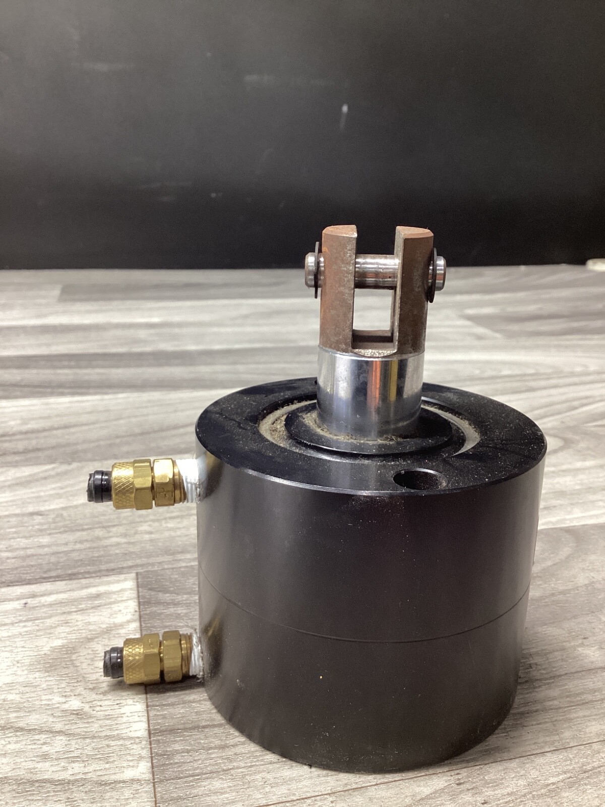 CUSTOM CYLINDER A33283 1.500 AIR CYLINDER #101D92PR5