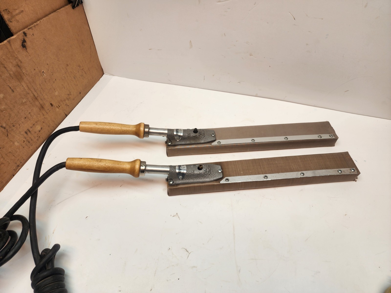Heat Seal Large Hand Iron 2″ x 14″ Model 214 Variable Heat 650w Free Shipping