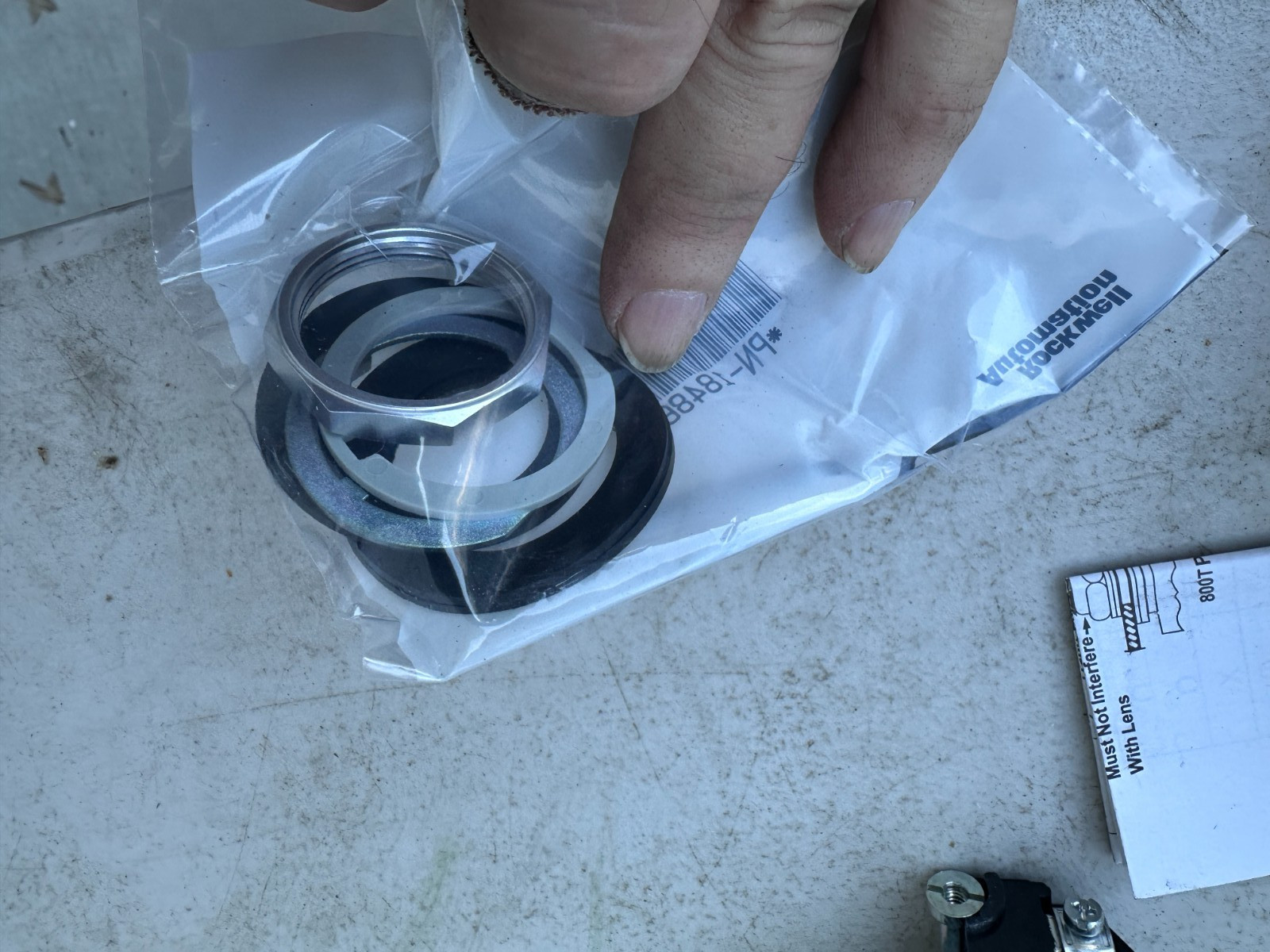 Allen Bradley 800T-P16B 30mm Blue Pilot Light