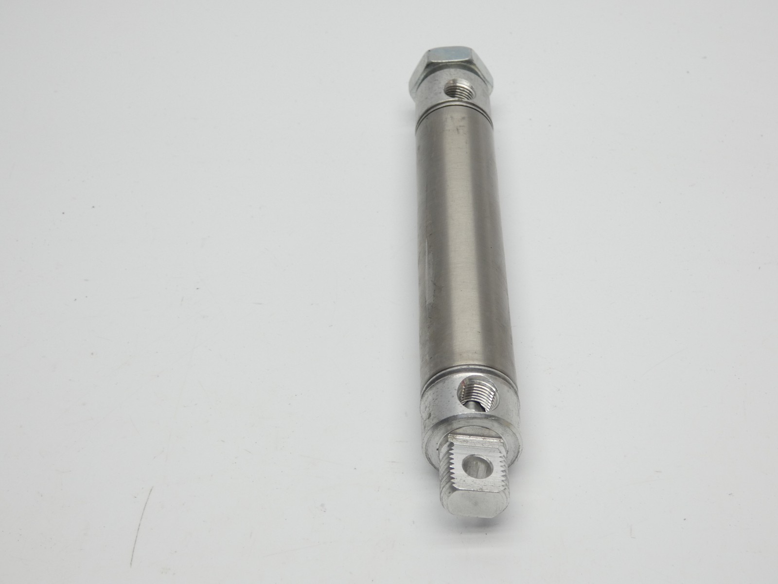 CYLINDER 00.88CDXPSRC3.000 250PSI NSNP
