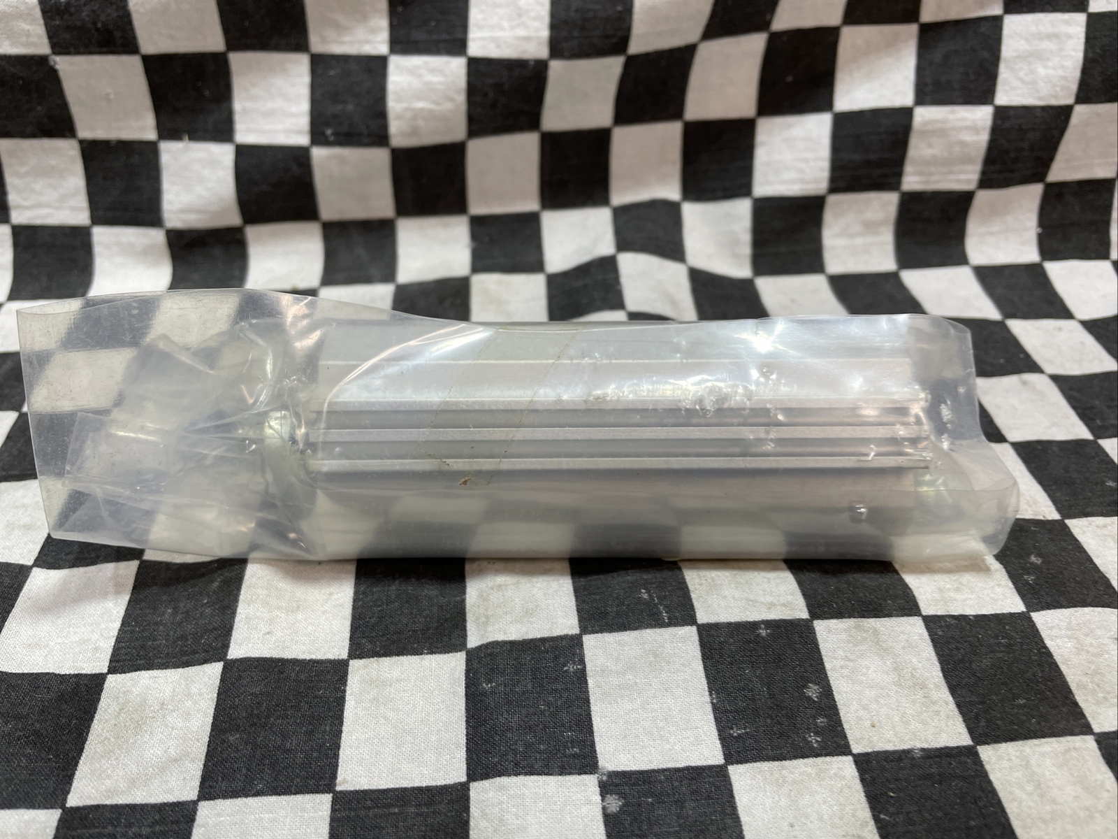 SMC CQ2-Z COMPACT CYLINDER, CDQ2A20-60DMZ-X439, SHIPSAMEDAY#1631F9