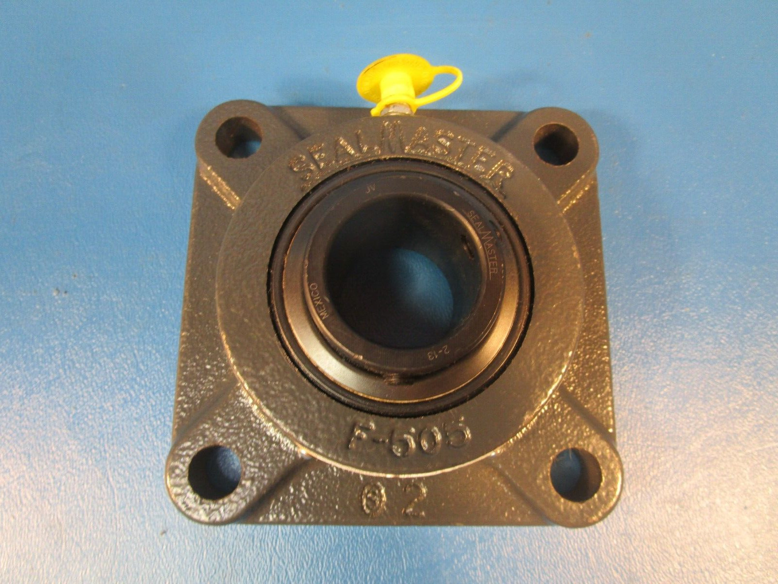 SEALMASTER SF-19, 4-Bolt Flange Mount Ball Bearing Unit, 1-3/16″ Bore, Set Screw