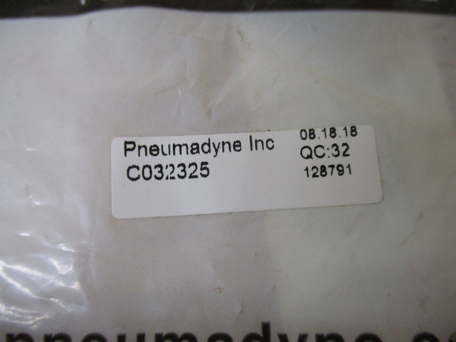 Pneumadyne C032325 Push Button Cartridge Valve