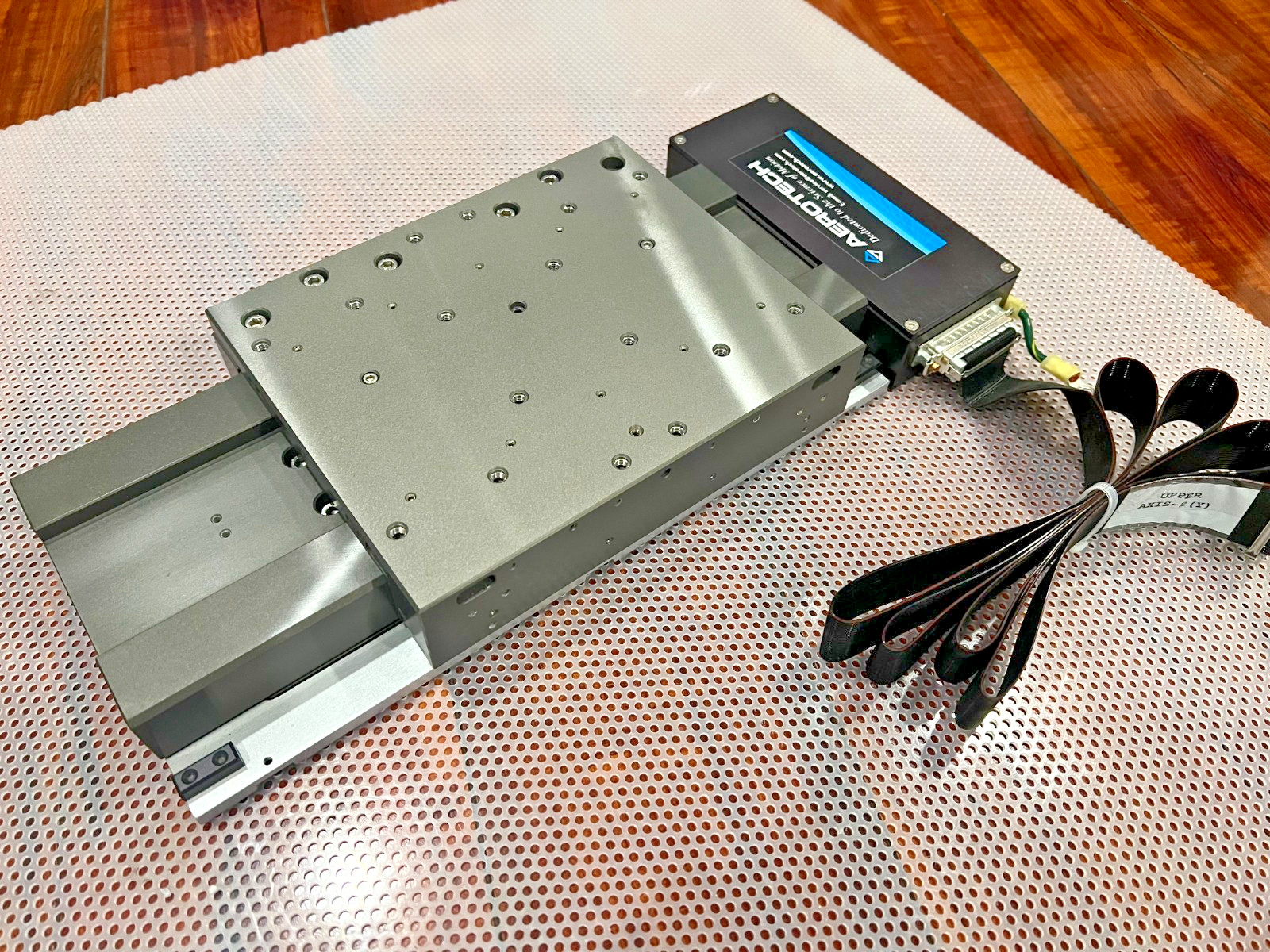 AEROTECH Model ABL10100-ES16799, ABL10100L-LN/UPPER-YT CMS Linear Stage