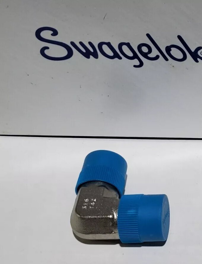 NEW SS-8-VCR-9 Swagelok VCR Face Seal Fitting, 1/2 in. Union Elbow Body, 90 deg