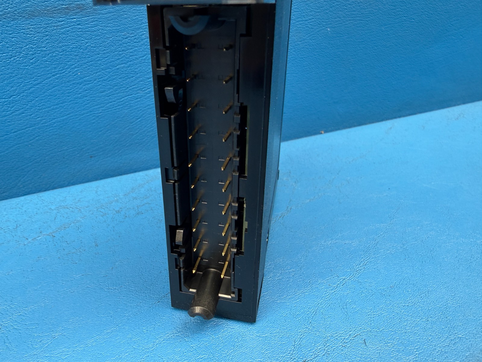 Honeywell TC-ODA161 Pilot Duty Output 120/240VAC Module 97066678