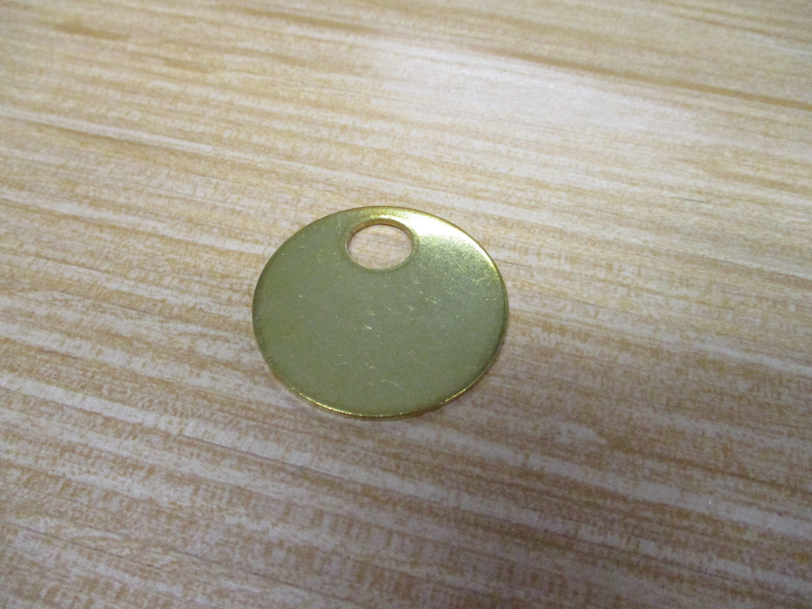 C.H. Hanson 43575 Brass Blank Tags 1094M 1-3/8″ OD (Pack of 25)