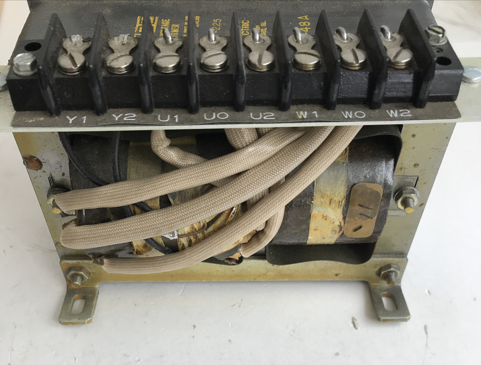 *NEW OPEN BOX* Sola Electric 22-225 Power Supply Multia-Tap