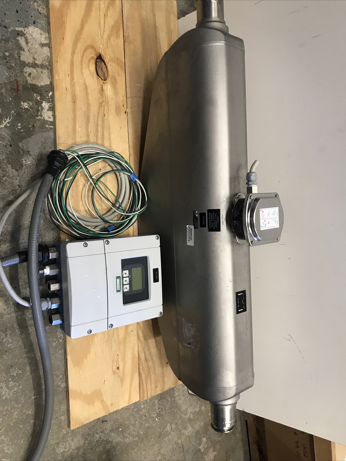 Endress & Hauser Promass P 83P50 -1HQ5/0 W/ Controller