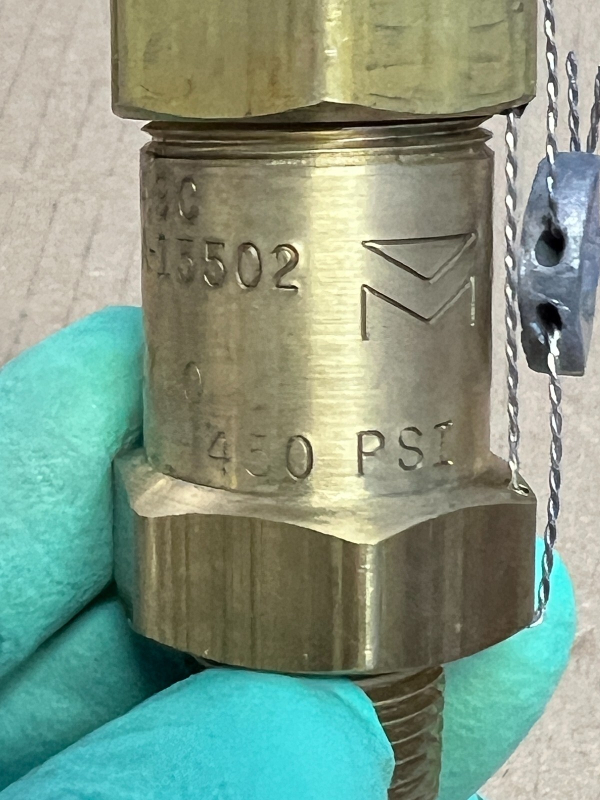 Mueller Industries AJ15502 450 Pound Pressure Relief Valve (New Old Stock)